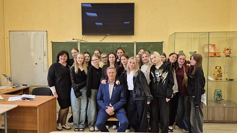 Студенты Университетского колледжа встретились с&nbsp;Героем России, полярным исследователем Михаилом Малаховым