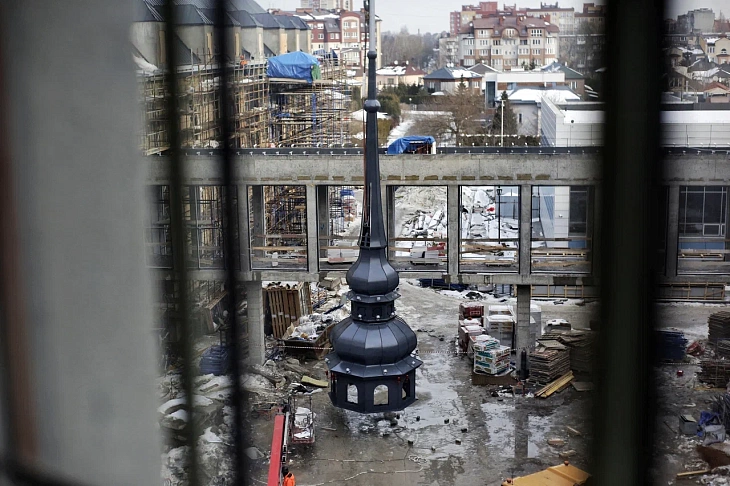 Марат Хуснуллин: «На часовой башне кампуса в&nbsp;Калининграде установили шпиль» |  2