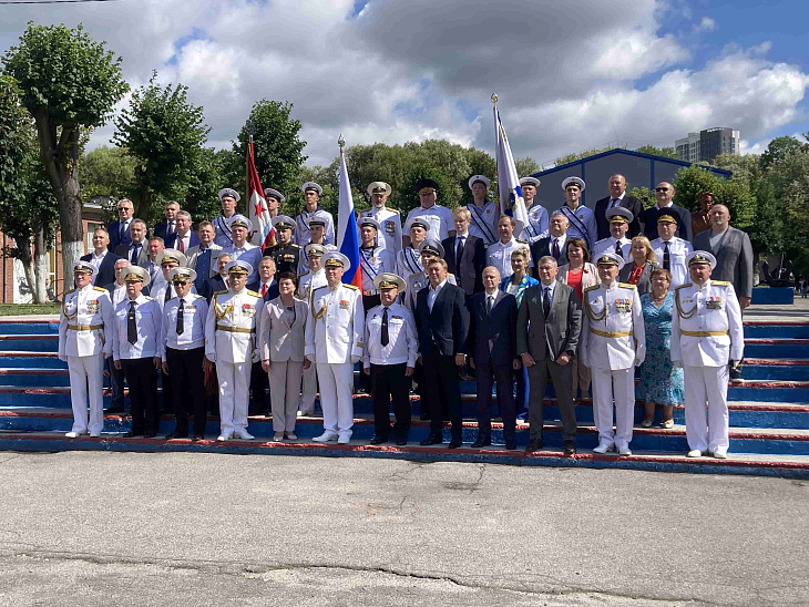 Балтийскому высшему военно-морскому училищу им. адмирала Ф. Ф. Ушакова исполнилось 75 лет |  5