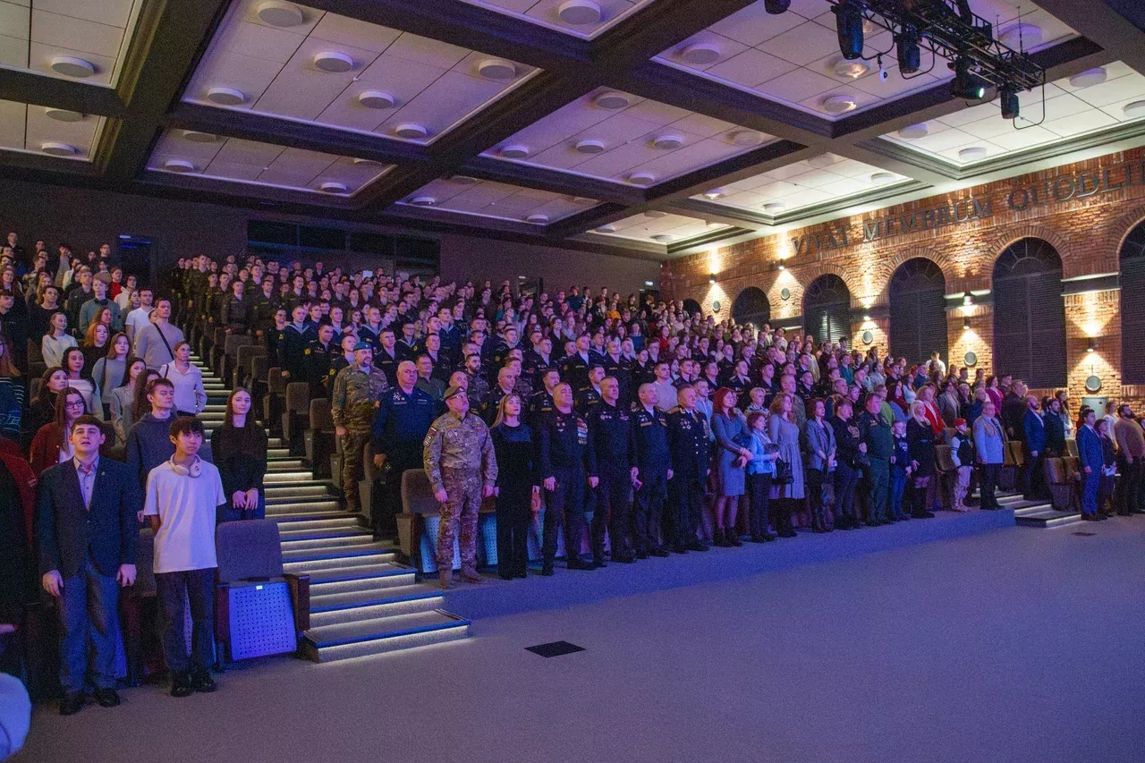 MIC32080-Улучшено-Ум. шума.jpg