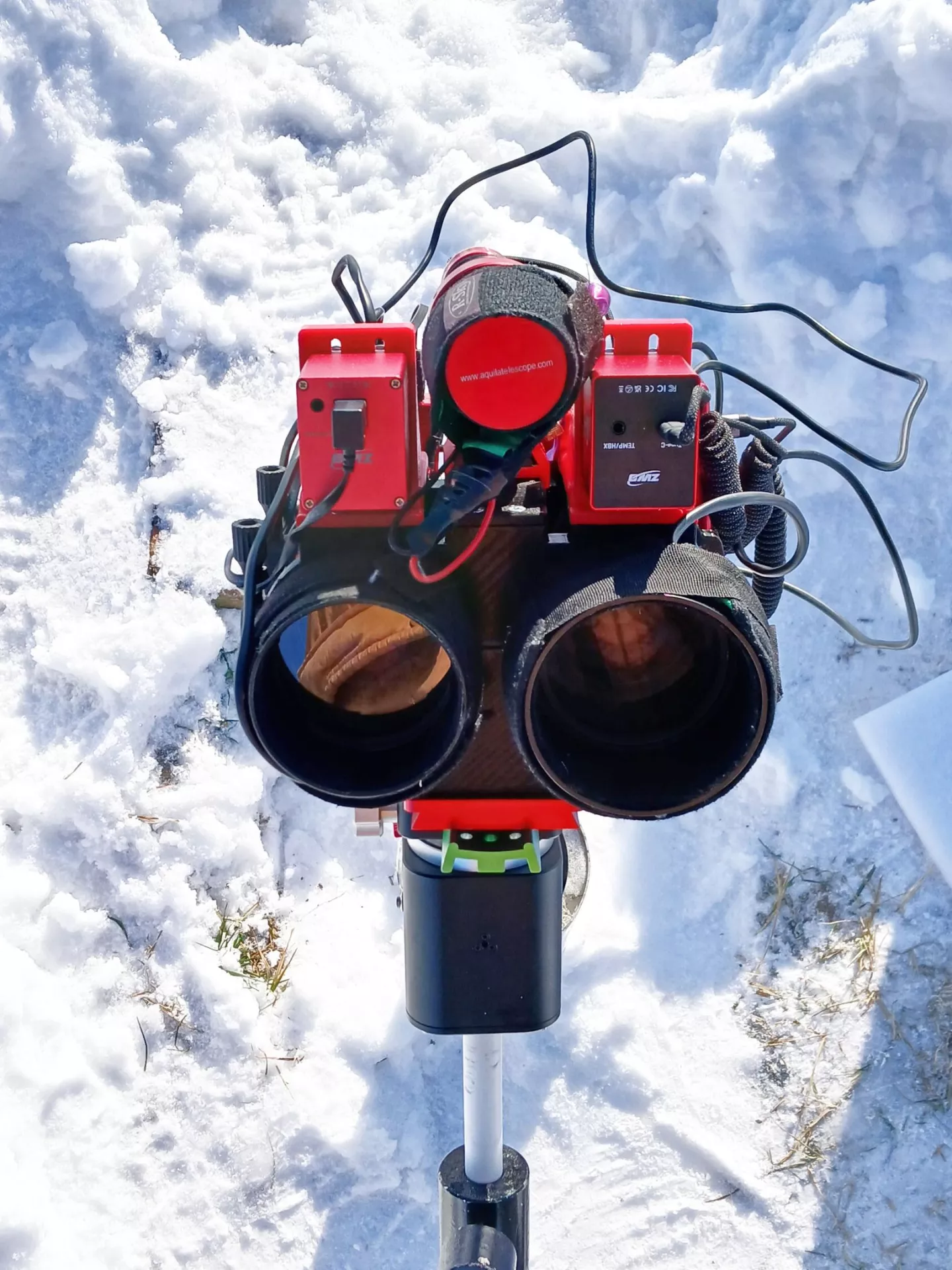 Объективы камер для&nbsp;астрофотографии на&nbsp;общем креплении.jpg