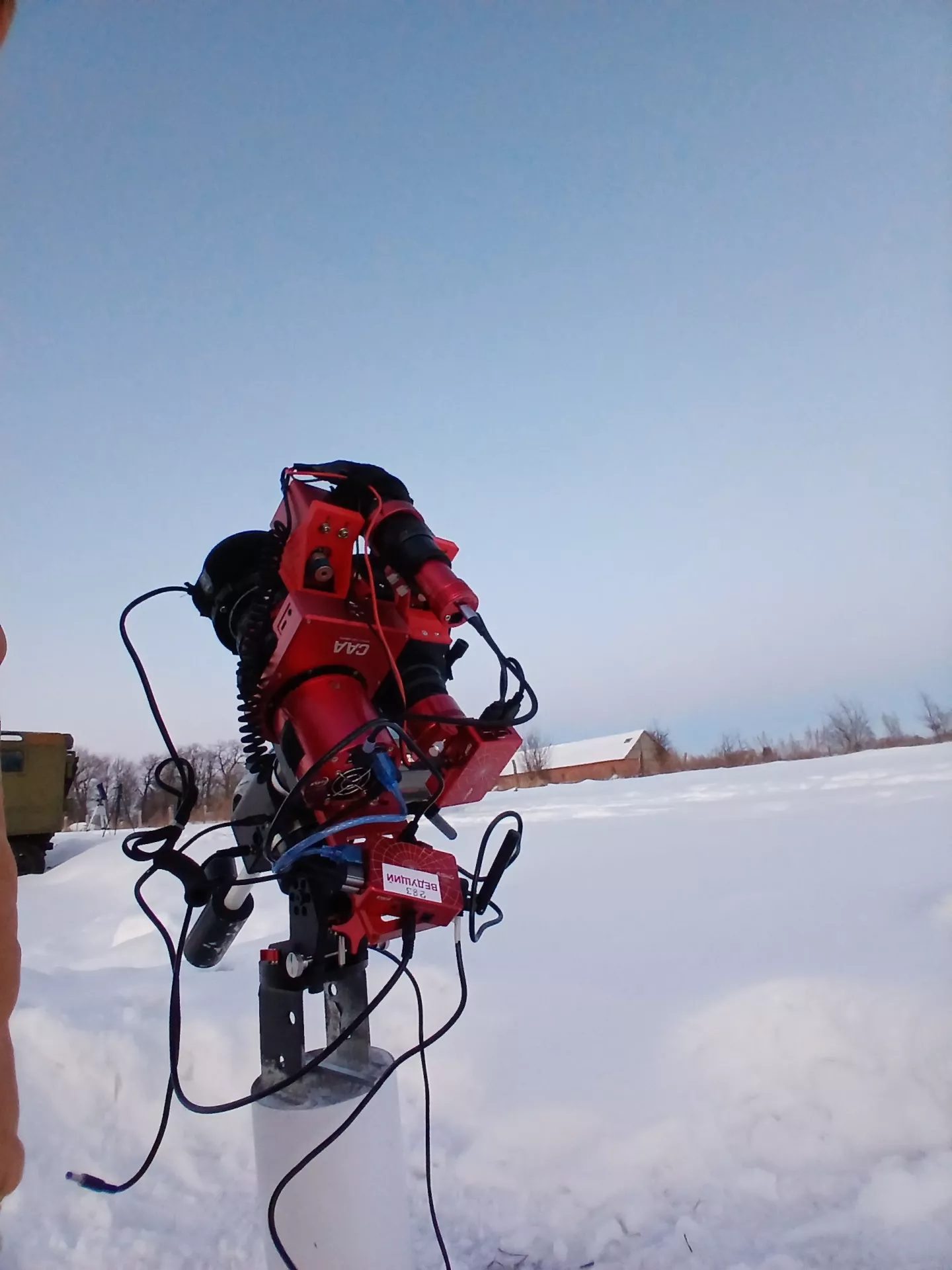 Астрономический съемочный комплекс с&nbsp;двумя камерами.jpg