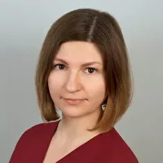 ксения дегтяренко.png