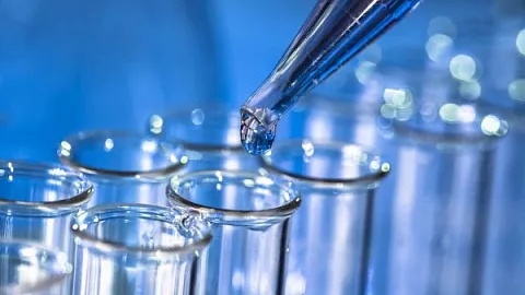 Ученые БФУ им. И. Канта исследовали усовершенствованное покрытие для имплантатов