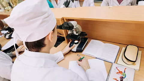 БФУ им. И. Канта выпускает первую группу сестер милосердия по курсу «Младшая медицинская сестра по уходу за больными» для работы в медучреждениях