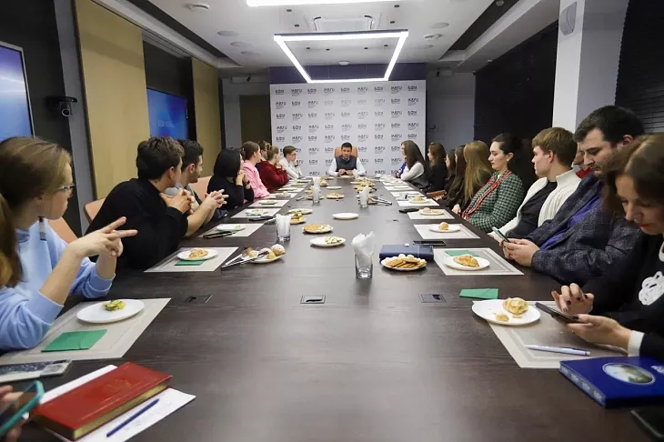 От идеи к действию: как студенты и ректор строят эффективную коммуникацию |  4