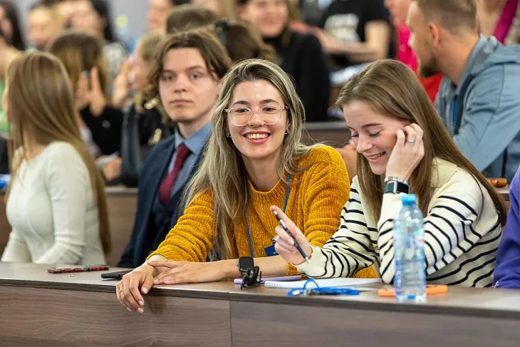 В БФУ стартовала образовательная футбольная конференция |  2