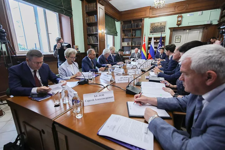 Дмитрий Чернышенко: Международный Кантовский конгресс пройдет в Калининграде в 2024 году и объединит ученых из разных стран |  3