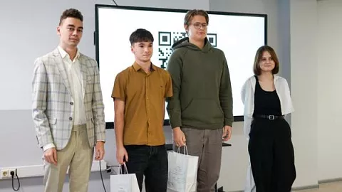 Школьники университетской программы «Высокие технологии» представили отчеты о проделанной работе за первое полугодие