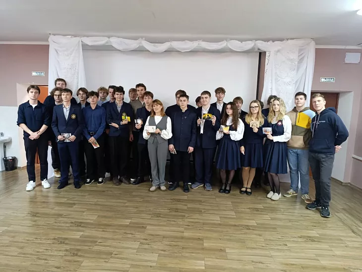 Студенты БФУ им. И. Канта провели провели культурно-образовательный квиз на английском языке для школьников |  3
