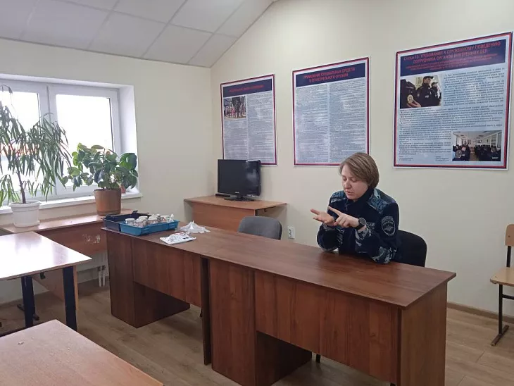 Студенты-юристы приняли участие в выездном практическом занятии в Центре кинологической службы  |  2