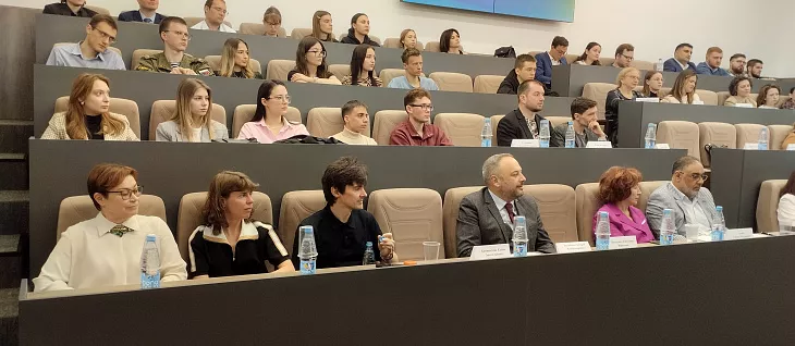 В БФУ им.&nbsp;И.&nbsp;Канта обсудили будущее права в&nbsp;эпоху цифровизации |  1