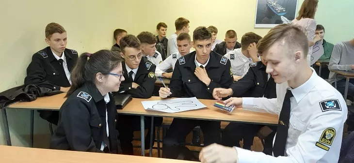 Эксперты БФУ провели мероприятия для курсантов Балтийской государственной академии рыбопромыслового флота  |  1
