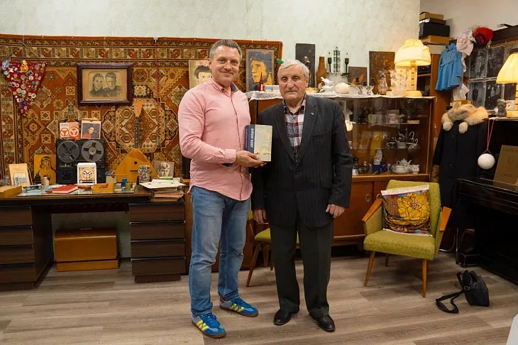 Сохраняем память о штурме Кенигсберга: интервью с калининградским писателем Германом Бичем |  2