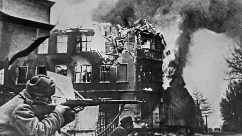 «Штурм Кенигсберга: о чем рассказывают корпуса БФУ»: историки подготовили спецпроект к 9 апреля