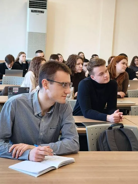 Открытый диалог: в&nbsp;БФУ им.&nbsp;И.&nbsp;Канта состоялся разговор о&nbsp;запрещенных веществах и&nbsp;судьбах поколений |  2