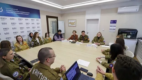 «СОобщество» и&nbsp;«СОздание»: активисты штаба студенческих отрядов БФУ презентовали ректору инициативы на&nbsp;2026 год