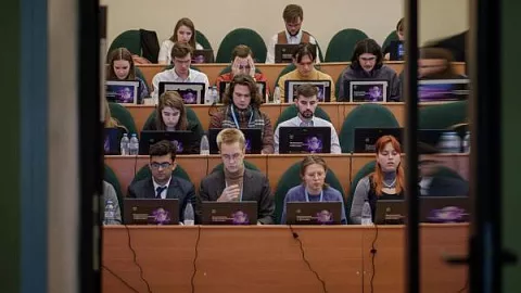 Успеть на Международную олимпиаду по философии: 500 студентов из 18 стран уже зарегистрировались