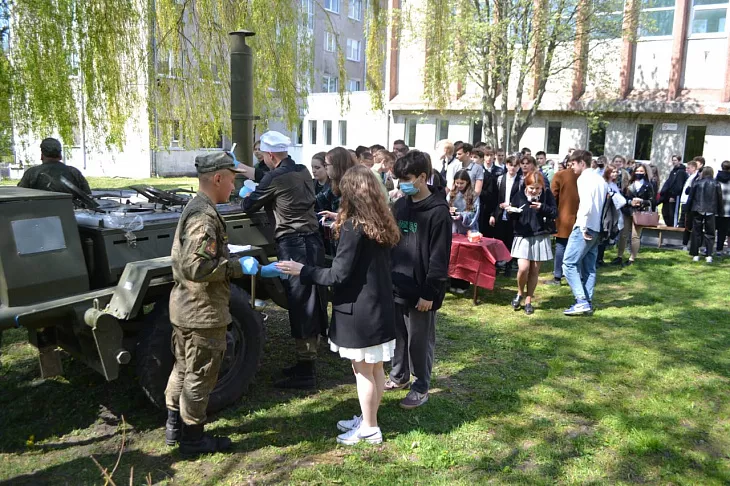 В Университетском колледже БФУ прошел комплекс торжественных мероприятий, посвященных Дню Великой Победы |  12