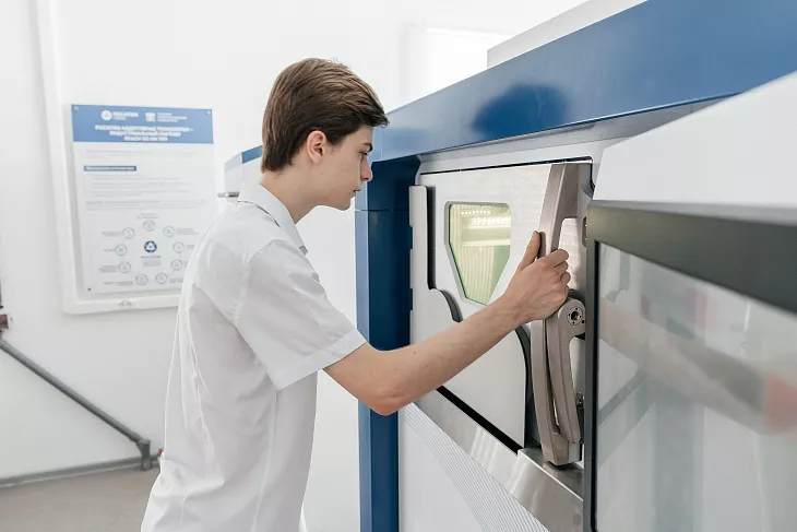 Сотрудники БФУ приняли участие в&nbsp;открытии Центра аддитивных технологий общего доступа  |  12