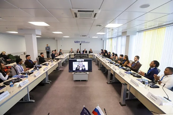 Зимняя школа по&nbsp;композиционным материалам в&nbsp;БФУ: мост между&nbsp;наукой и&nbsp;культурой для&nbsp;студентов со&nbsp;всего мира |  2