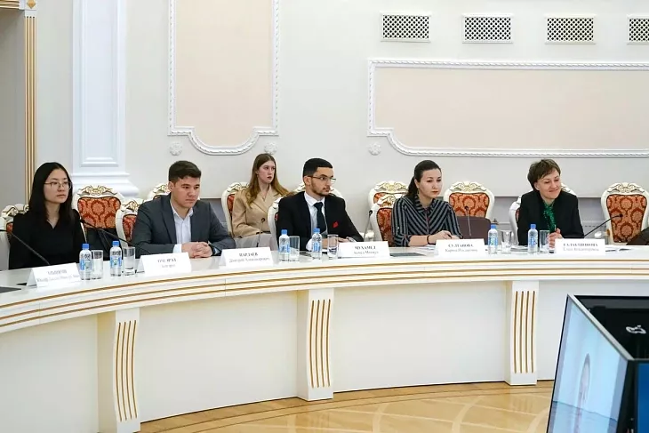 В Минобрнауки наградили аспиранта и сотрудника БФУ |  2
