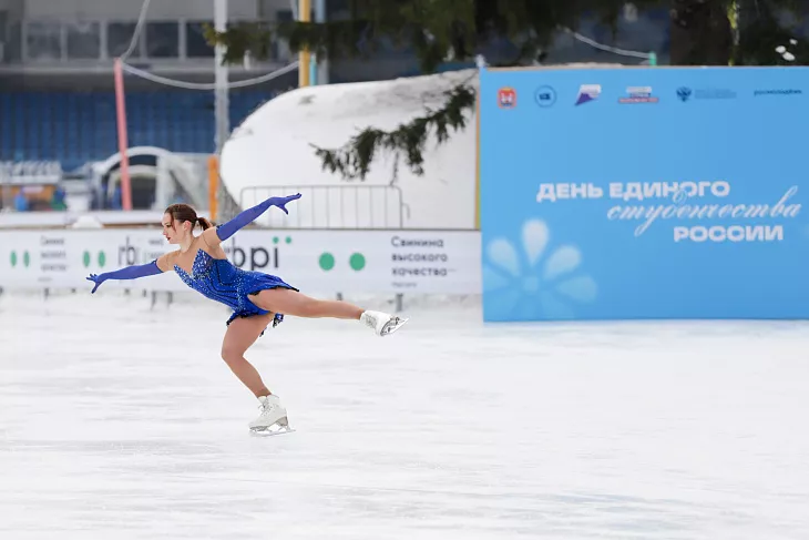 Студенты БФУ отпраздновали День студенчества на&nbsp;ледовой арене «Балтика» |  2