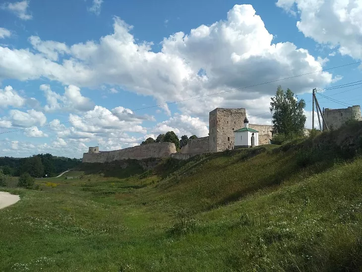 Волонтер Победы БФУ принял участие смене историко-культурного форума «Истоки» |  3