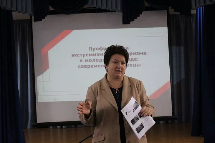 Эксперты БФУ им. И. Канта делятся со школами инструментами противодействия угрозам XXI века |  3