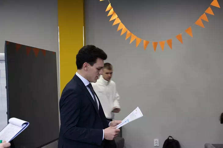 Студенты БФУ сыграли в «Ключевую ставку» вместе с Центральным банком РФ |  4