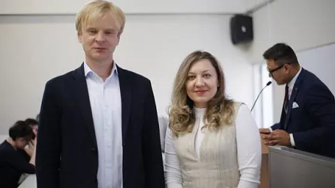 В БФУ поздравили сотрудников, защитивших кандидатские диссертации 