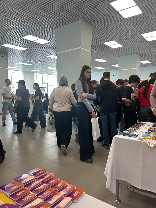 БФУ им.&nbsp;И.&nbsp;Канта представил образовательные программы на&nbsp;выставке «Навигатор поступления» в&nbsp;Новосибирске |  4