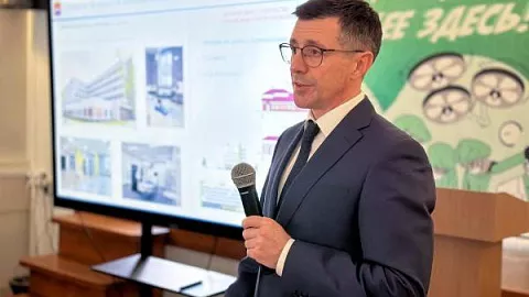 И.&nbsp;о. министра здравоохранения региона встретился с&nbsp;выпускниками Высшей школы медицины