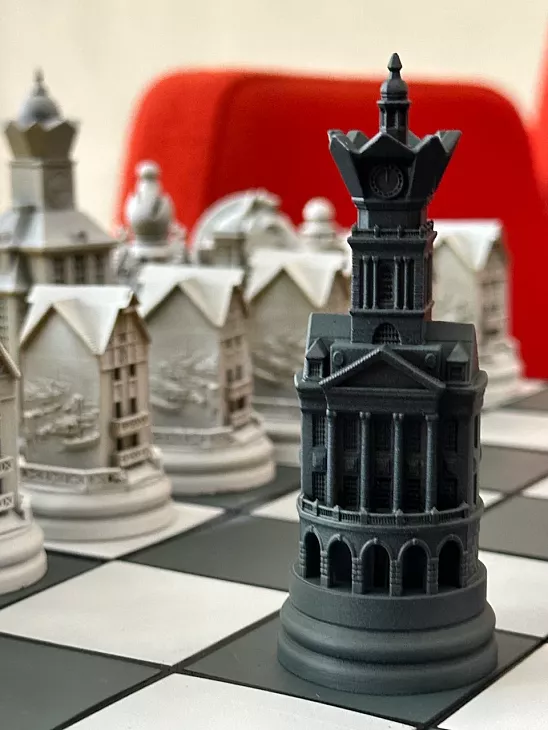 Калининградская область на&nbsp;шахматной доске: в&nbsp;БФУ создали уникальный набор архитектурных шахмат |  5