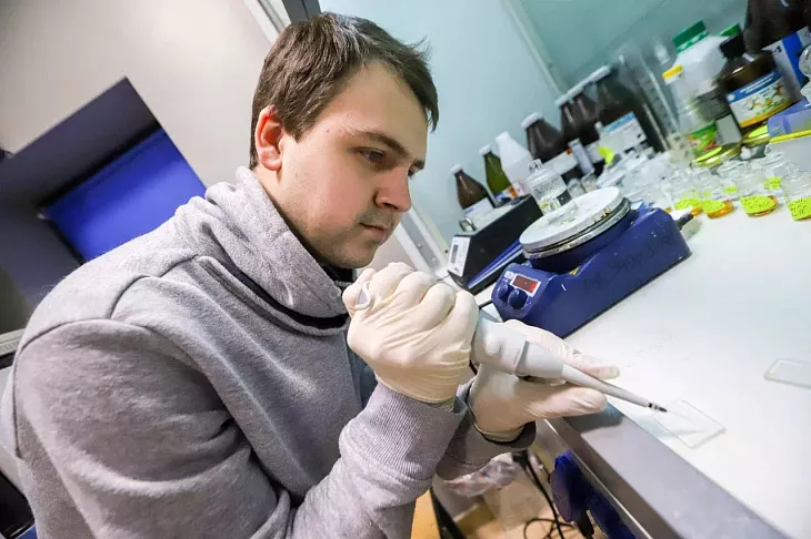 Ученые БФУ им.&nbsp;И.&nbsp;Канта разрабатывают спектральный атлас окаменелых смол мира  |  4