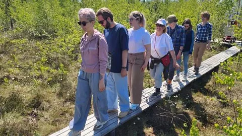 Для представителей информационного центра по атомной энергии провели экскурсию на карбоновом полигоне «Росянка»