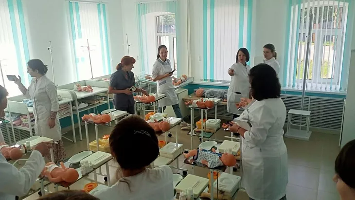 Преподаватели Медицинского колледжа БФУ повышают квалификацию в рамках проекта «Профессионалитет» |  1