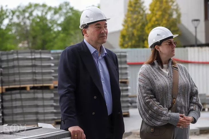 Владислав Третьяк посетил строящийся кампус «Кантиана» |  2
