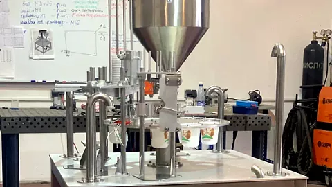 Инженеры БФУ разработали недорогой фасовочный аппарат для&nbsp;молочных хозяйств