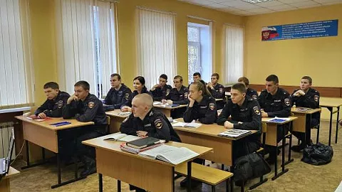 Вопросы правового противодействия экстремизму обсудили на&nbsp;встрече студентов с&nbsp;сотрудниками правоохранительных органов