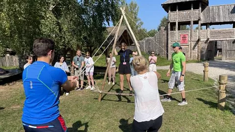 Для участников летней юридической школы-хакатона провели выездной тимбилдинг