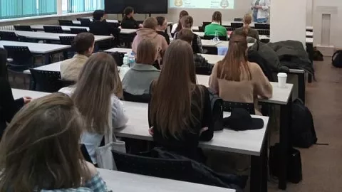 Студенты-юристы БФУ встретились с представителями центра развития компетенций и карьеры
