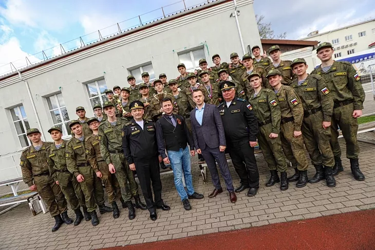 Стрельба, эстафеты, канат: в Военном учебном центре определили самый спортивный взвод |  1