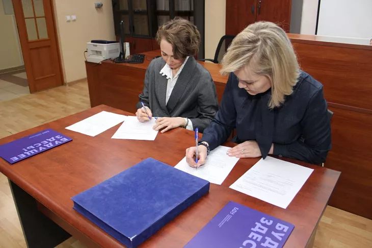 Цифровая летопись подвига: БФУ им.&nbsp;И.&nbsp;Канта передал уникальные материалы о&nbsp;ветеранах штурма Кенигсберга в&nbsp;Государственный архив  |  1