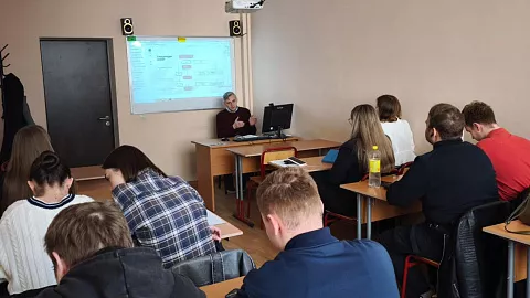 Будущие управленцы осваивают паспорта АТЗ: эксперт БФУ поделился шаблонами и&nbsp;примерами