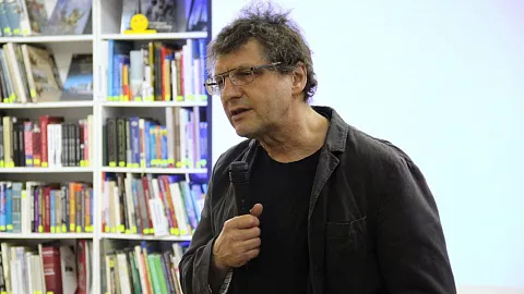 Профессор Владимир Гильманов: «Многие отмеченные Нобелевской премией произведения представляют собой реквием по&nbsp;жизни, а&nbsp;не&nbsp;ее педагогику»