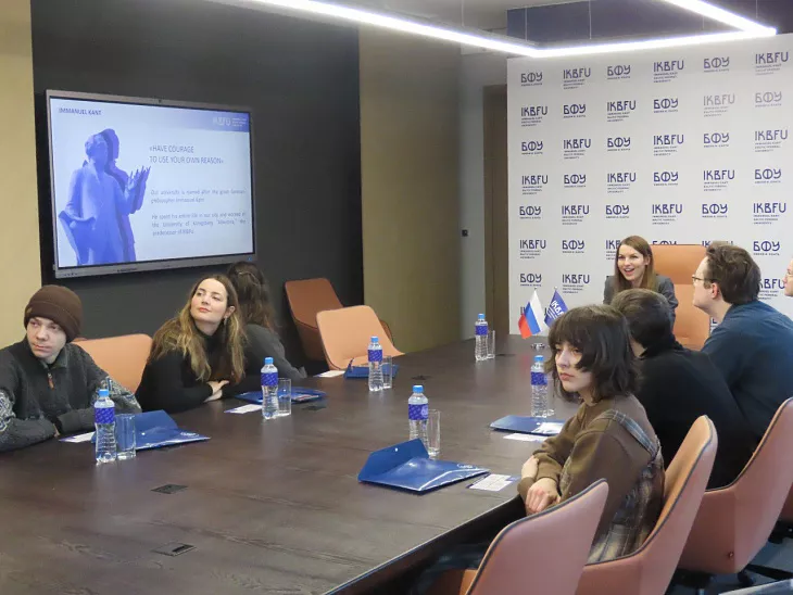 Студенты из&nbsp;Германии путешествуют по&nbsp;Калининграду и&nbsp;изучают русский язык вместе с&nbsp;БФУ им.&nbsp;И.&nbsp;Канта |  2