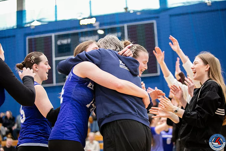 «Кантиана» — чемпион Калининградской области по&nbsp;волейболу среди женских команд |  2