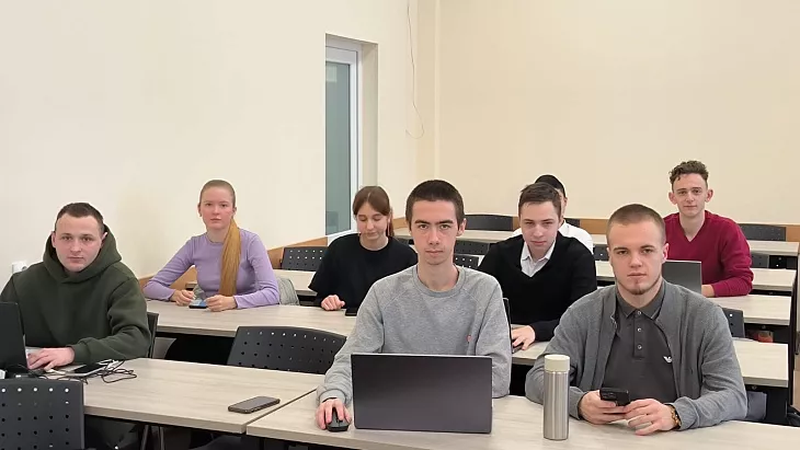 Открытые диалоги в БФУ: о долге, о безопасности, о будущем |  1
