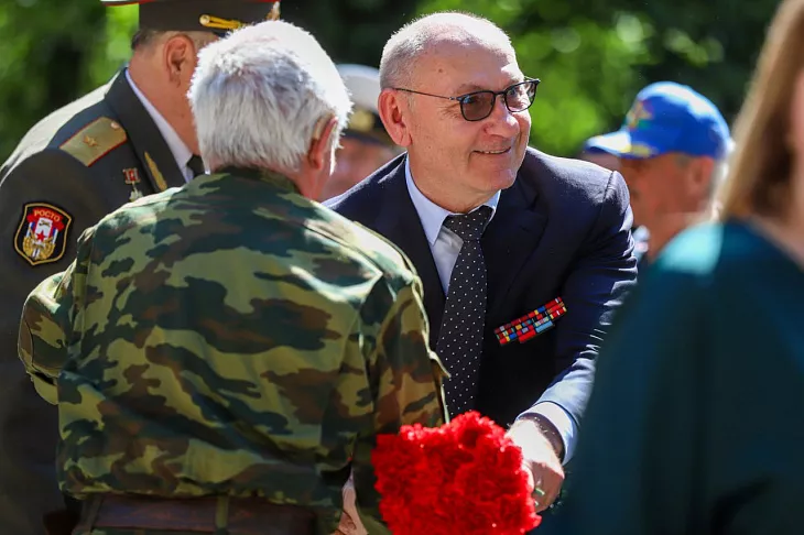 Максим Демин на митинге в честь Дня ветеранов боевых действий |  4